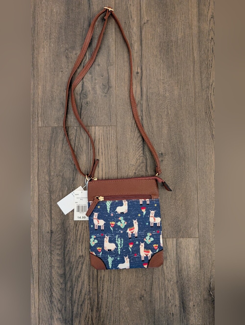 3/$30 💜 Crossbody Phone Bag with Llama Print NWT